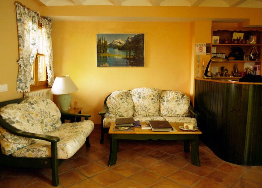 Bilanayur Hotel Alberuela de la Liena Buitenkant foto