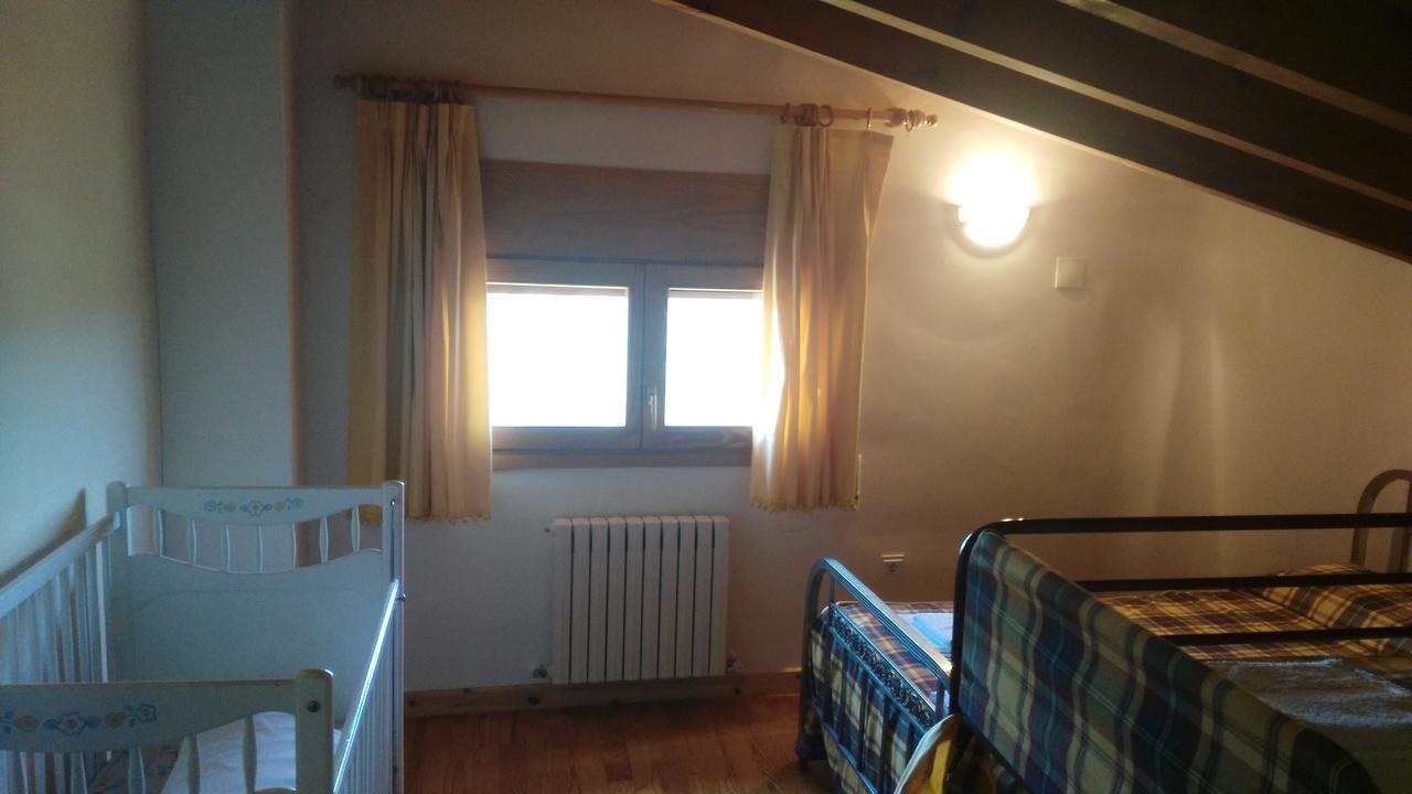 Bilanayur Hotel Alberuela de la Liena Buitenkant foto
